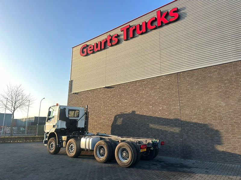 DAF CF 530 8X4 CHASSIS CAB SCHADE/UNFALL/DAMAGE - Грузовик-шасси: фото 3 DAF CF 530 8X4 CHASSIS CAB SCHADE/UNFALL/DAMAGE - Грузовик-шасси: фото 3