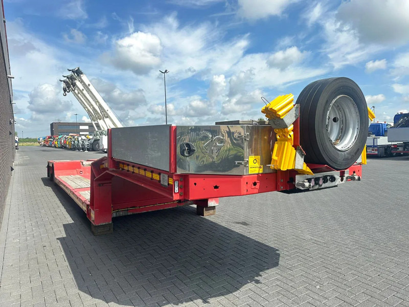 Faymonville MEGAMAX F-S42-1ACA 2 ASSEN DIEPLADER / TIEFLADER / LOW LOADER - Низкорамный полуприцеп: фото 4 Faymonville MEGAMAX F-S42-1ACA 2 ASSEN DIEPLADER / TIEFLADER / LOW LOADER - Низкорамный полуприцеп: фото 4