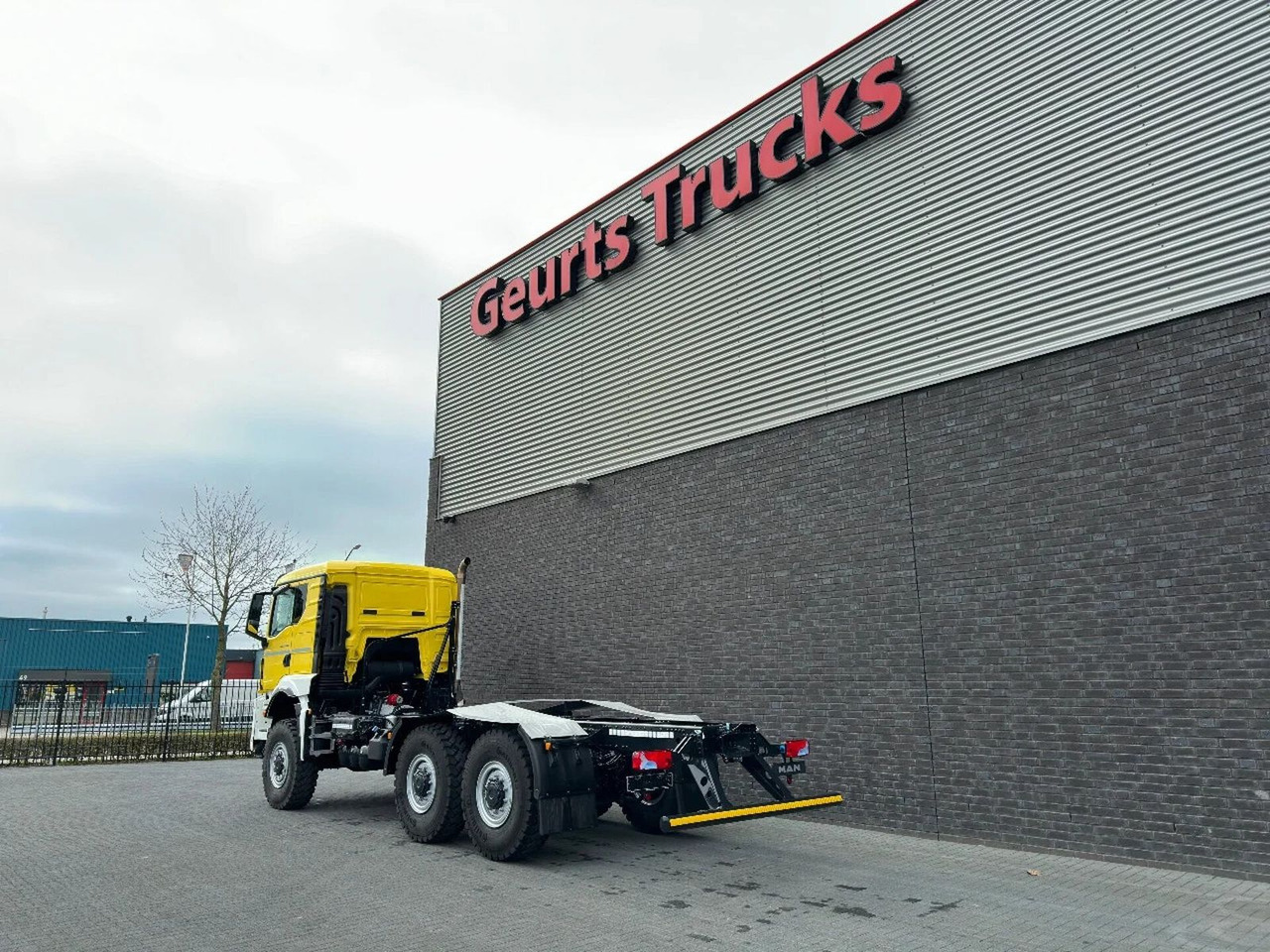 MAN TGS 33.540 6X6 BB CH HEAVY DUTY CHASSIS CABINE/N - Грузовик-шасси: фото 3 MAN TGS 33.540 6X6 BB CH HEAVY DUTY CHASSIS CABINE/N - Грузовик-шасси: фото 3