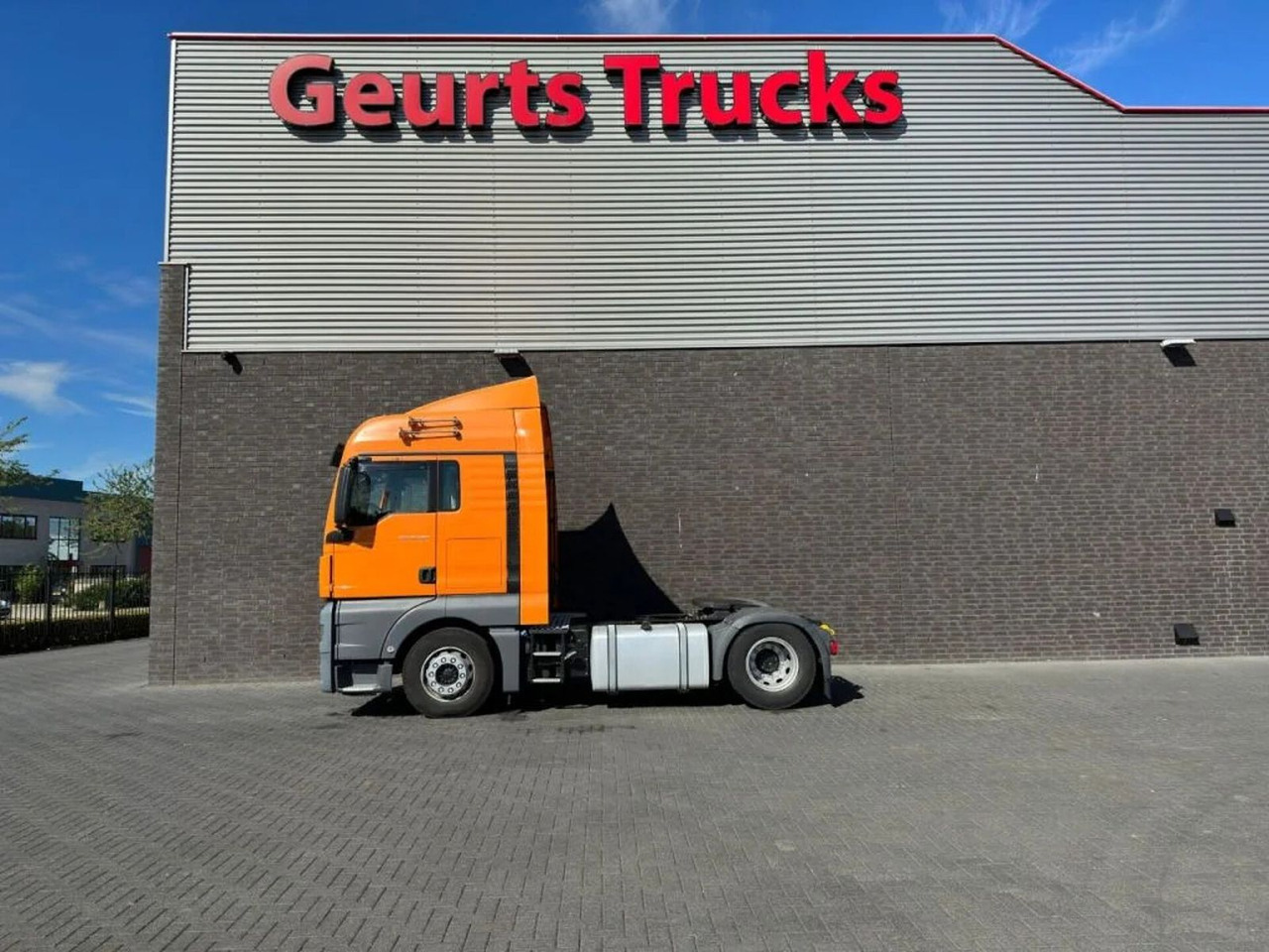 MAN TGX 18.460 4X2 TREKKER/TRACTOR/SZM EURO 6 - Тягач: фото 1 MAN TGX 18.460 4X2 TREKKER/TRACTOR/SZM EURO 6 - Тягач: фото 1