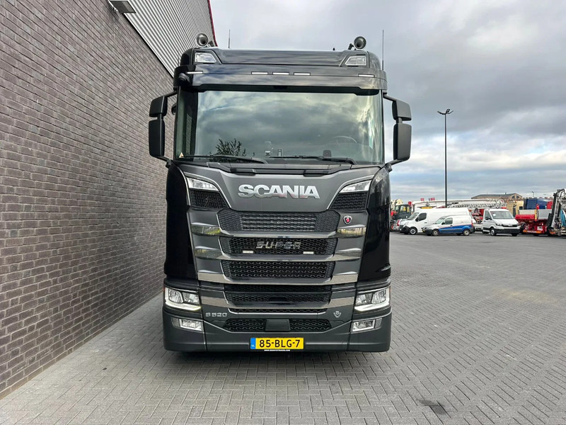 Scania S520 6X4 HEAVY DUTY TRACTOR/TREKKER/SZM в лизинг Scania S520 6X4 HEAVY DUTY TRACTOR/TREKKER/SZM: фото 7 Scania S520 6X4 HEAVY DUTY TRACTOR/TREKKER/SZM в лизинг Scania S520 6X4 HEAVY DUTY TRACTOR/TREKKER/SZM: фото 7