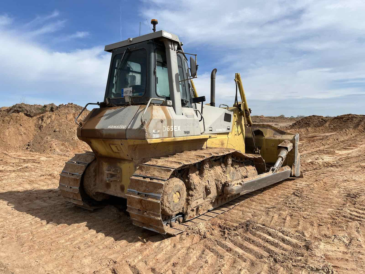 KOMATSU D65EX - Бульдозер: фото 5 KOMATSU D65EX - Бульдозер: фото 5