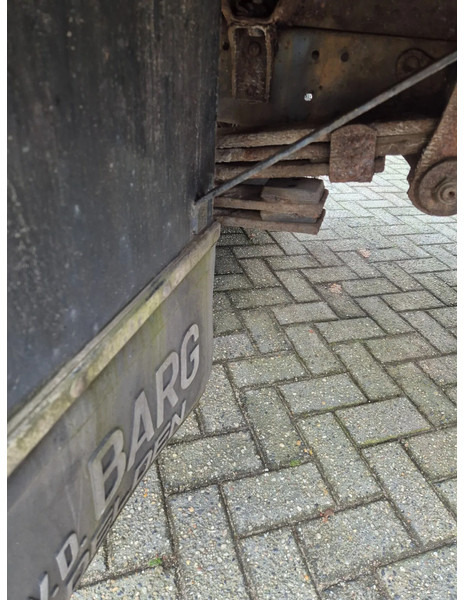 Mercedes-Benz 811.... steel suspension - Грузовик бортовой/ Платформа: фото 5 Mercedes-Benz 811.... steel suspension - Грузовик бортовой/ Платформа: фото 5