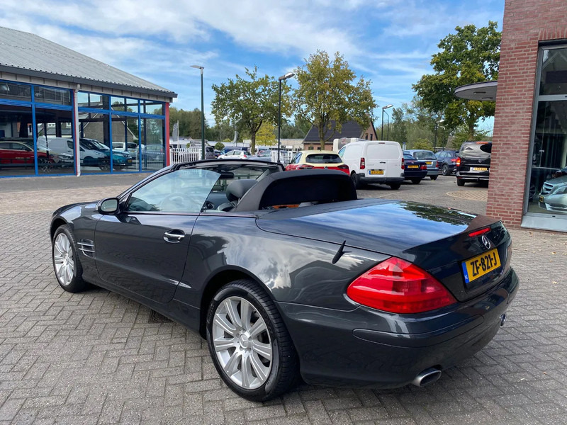 Mercedes-Benz SL-Klasse 350 cabrio autom. - Кабриолет: фото 1 Mercedes-Benz SL-Klasse 350 cabrio autom. - Кабриолет: фото 1