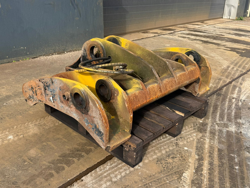 Caterpillar 950k 962 - Сцепное устройство: фото 1 Caterpillar 950k 962 - Сцепное устройство: фото 1