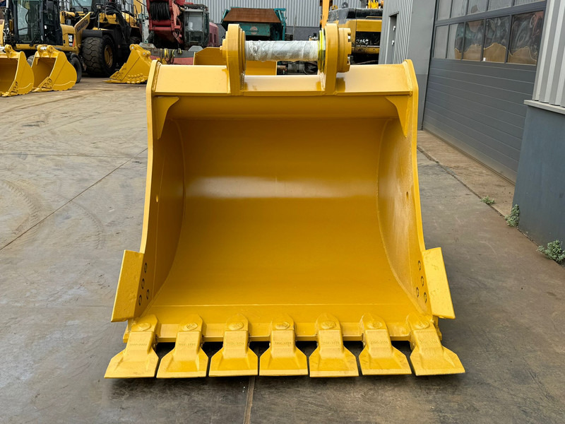 Caterpillar CAT 349 BUCKET TB linkage (66-IN X 2.81-CU M,7 teeth) - Ковш: фото 2 Caterpillar CAT 349 BUCKET TB linkage (66-IN X 2.81-CU M,7 teeth) - Ковш: фото 2