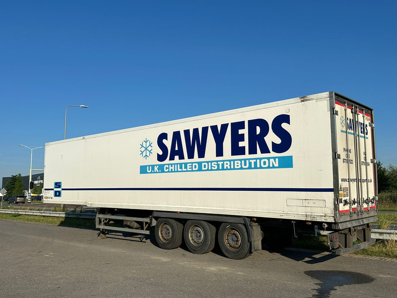 Gray and Adams Meat Hook Thermo King SLXE 400 - Полуприцеп-рефрижератор: фото 3 Gray and Adams Meat Hook Thermo King SLXE 400 - Полуприцеп-рефрижератор: фото 3