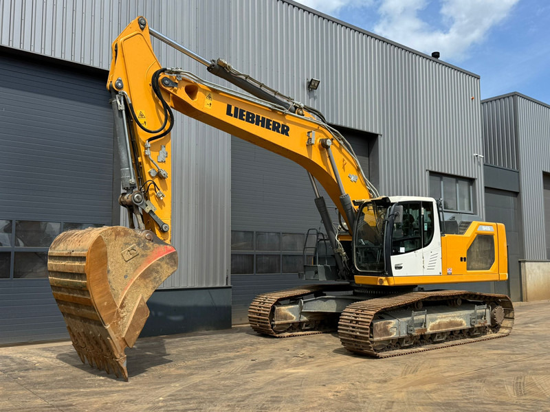 Liebherr R945 S-HD (R944 / R946 / R950) - Гусеничный экскаватор: фото 2 Liebherr R945 S-HD (R944 / R946 / R950) - Гусеничный экскаватор: фото 2