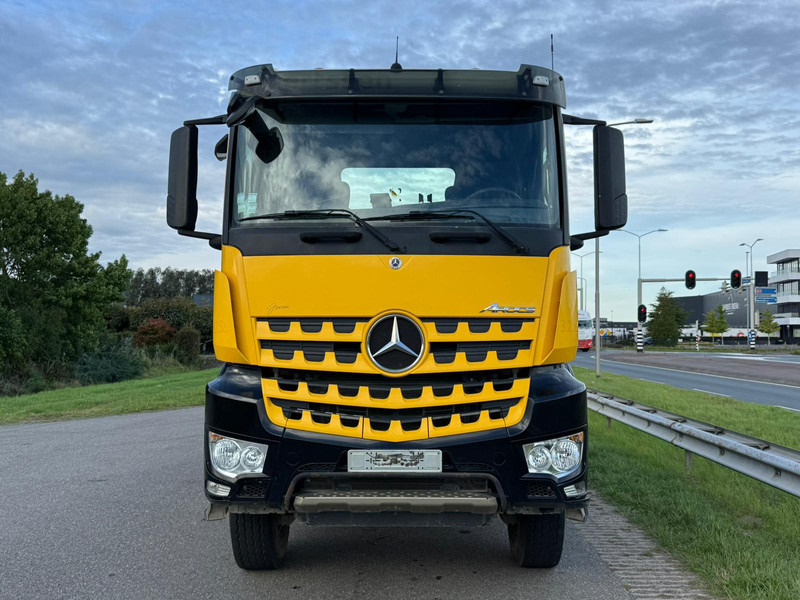 MERCEDESBENZ AROCS 3345 - Тягач: фото 4 MERCEDESBENZ AROCS 3345 - Тягач: фото 4