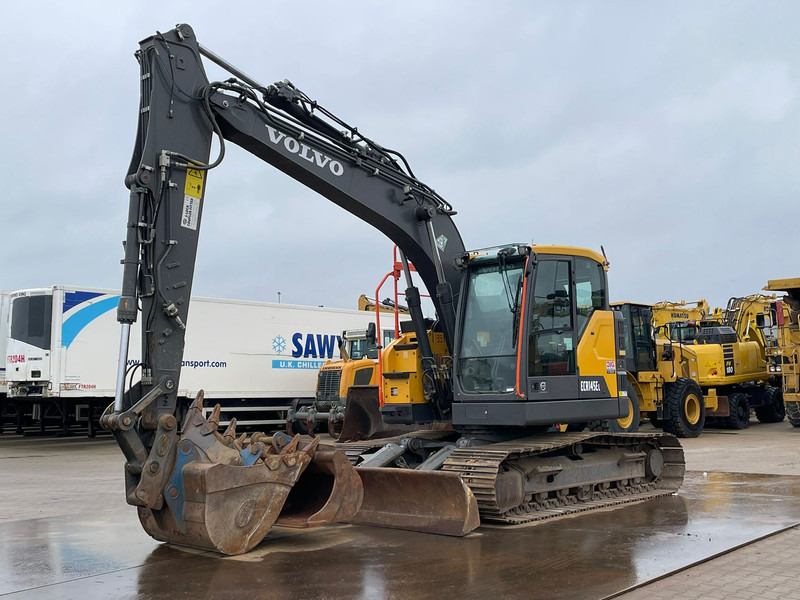 Volvo ECR145EL - Гусеничный экскаватор: фото 2 Volvo ECR145EL - Гусеничный экскаватор: фото 2