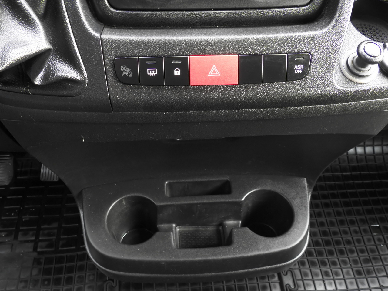 CITROEN JUMPER BOX DELIVERY VAN 6 SEATS AIR CONDITIONING 140HP в лизинг CITROEN JUMPER BOX DELIVERY VAN 6 SEATS AIR CONDITIONING 140HP: фото 30 CITROEN JUMPER BOX DELIVERY VAN 6 SEATS AIR CONDITIONING 140HP в лизинг CITROEN JUMPER BOX DELIVERY VAN 6 SEATS AIR CONDITIONING 140HP: фото 30