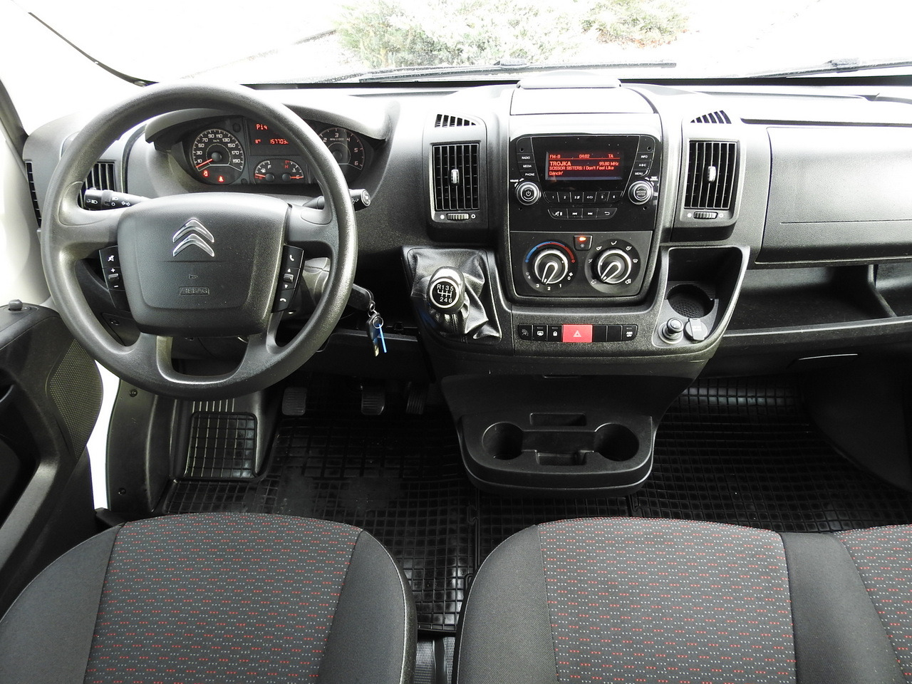 CITROEN JUMPER BOX DELIVERY VAN 6 SEATS AIR CONDITIONING 140HP в лизинг CITROEN JUMPER BOX DELIVERY VAN 6 SEATS AIR CONDITIONING 140HP: фото 25 CITROEN JUMPER BOX DELIVERY VAN 6 SEATS AIR CONDITIONING 140HP в лизинг CITROEN JUMPER BOX DELIVERY VAN 6 SEATS AIR CONDITIONING 140HP: фото 25