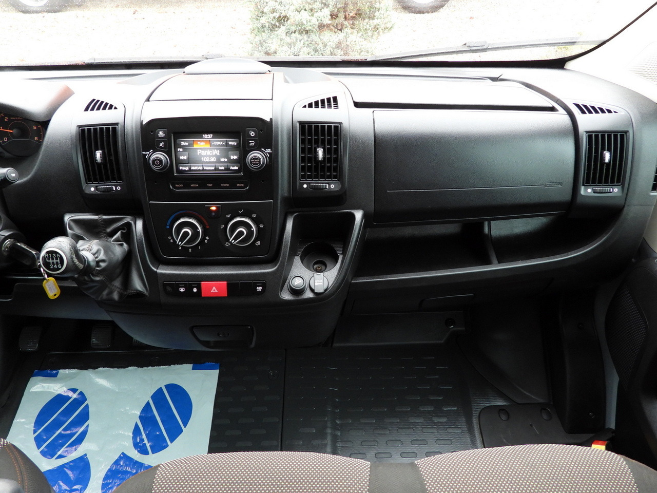 CITROEN JUMPER BOX DELIVERY VAN 7 SEATS CRUISE CONTROL LED LIGHTS AIR CONDITIONING 165HP в лизинг CITROEN JUMPER BOX DELIVERY VAN 7 SEATS CRUISE CONTROL LED LIGHTS AIR CONDITIONING 165HP: фото 31 CITROEN JUMPER BOX DELIVERY VAN 7 SEATS CRUISE CONTROL LED LIGHTS AIR CONDITIONING 165HP в лизинг CITROEN JUMPER BOX DELIVERY VAN 7 SEATS CRUISE CONTROL LED LIGHTS AIR CONDITIONING 165HP: фото 31