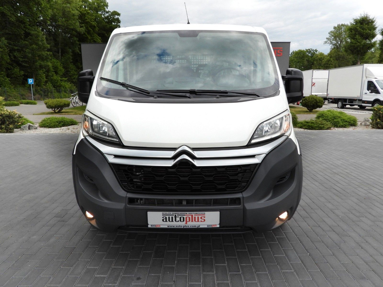 Citroën JUMPER PRITSCHE DOPPELKABINE DOKA 7 SITZE - Малотоннажный бортовой грузовик, Грузопассажирский фургон: фото 5 Citroën JUMPER PRITSCHE DOPPELKABINE DOKA 7 SITZE - Малотоннажный бортовой грузовик, Грузопассажирский фургон: фото 5