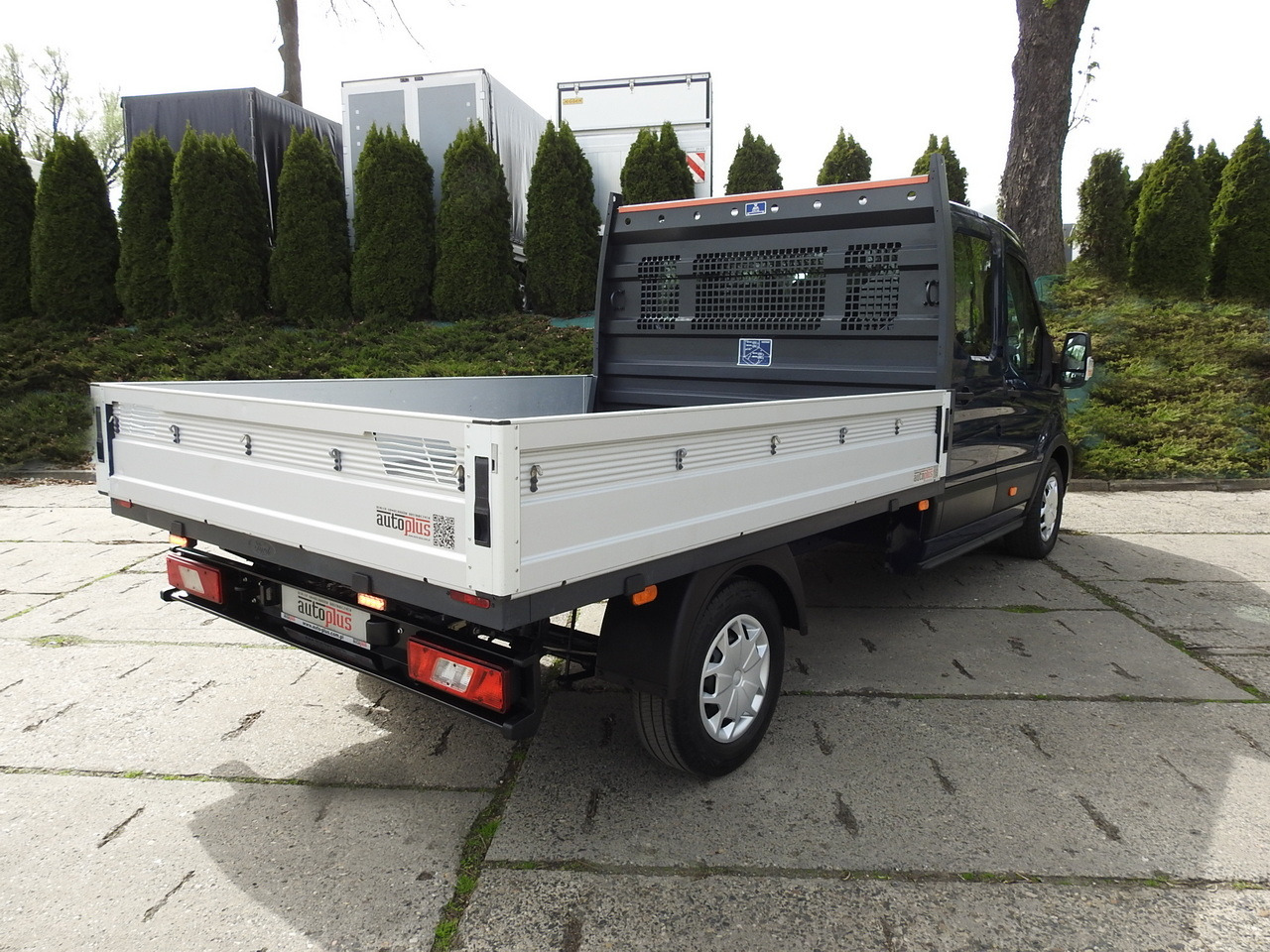 FORD TRANSIT STAKE BODY DOUBLE CABIN DOKA 7 SEATS CRUISE CONTROL AIR CONDITIONING LED LIGHTS  130HP - Грузопассажирский фургон: фото 3 FORD TRANSIT STAKE BODY DOUBLE CABIN DOKA 7 SEATS CRUISE CONTROL AIR CONDITIONING LED LIGHTS  130HP - Грузопассажирский фургон: фото 3