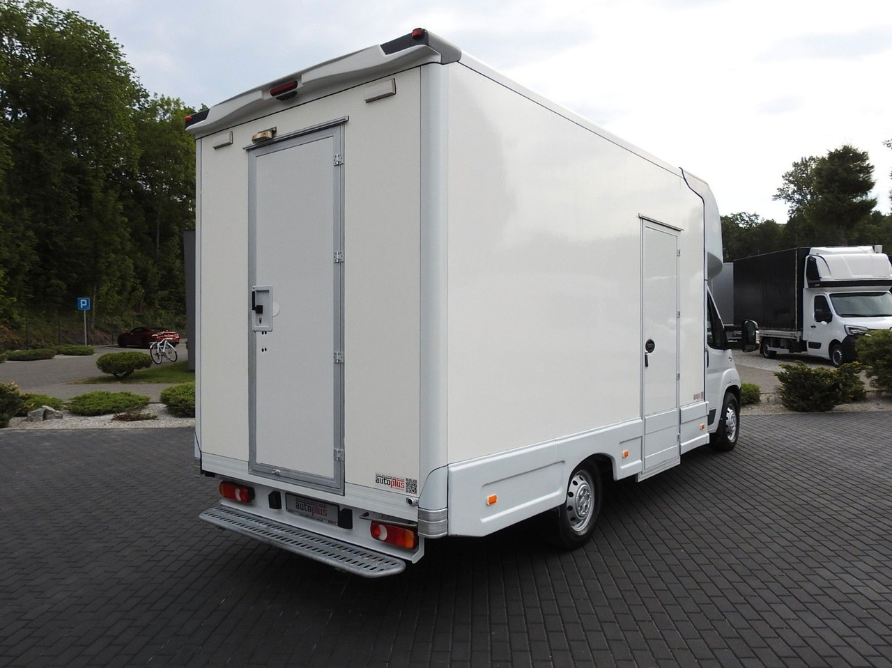 Fiat DUCATO KOFFER 8 PALETTEN KLIMAANLAGE 130PS - Малотоннажный фургон: фото 3 Fiat DUCATO KOFFER 8 PALETTEN KLIMAANLAGE 130PS - Малотоннажный фургон: фото 3