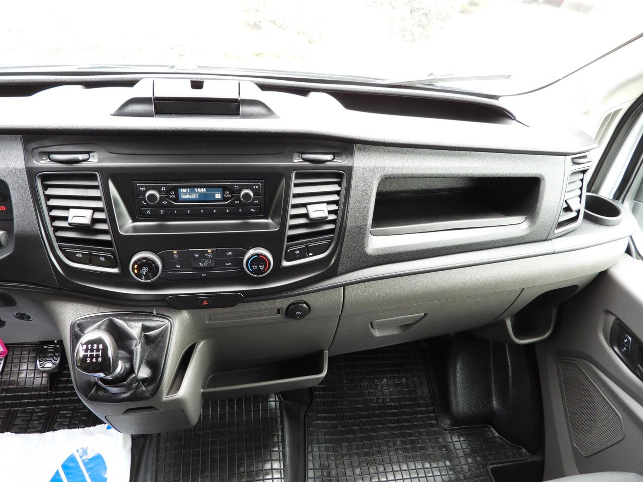Цельнометаллический фургон Ford TRANSIT  KASTENWAGEN TEMPOMAT KLIMAANLAGE 130PS: фото 24
