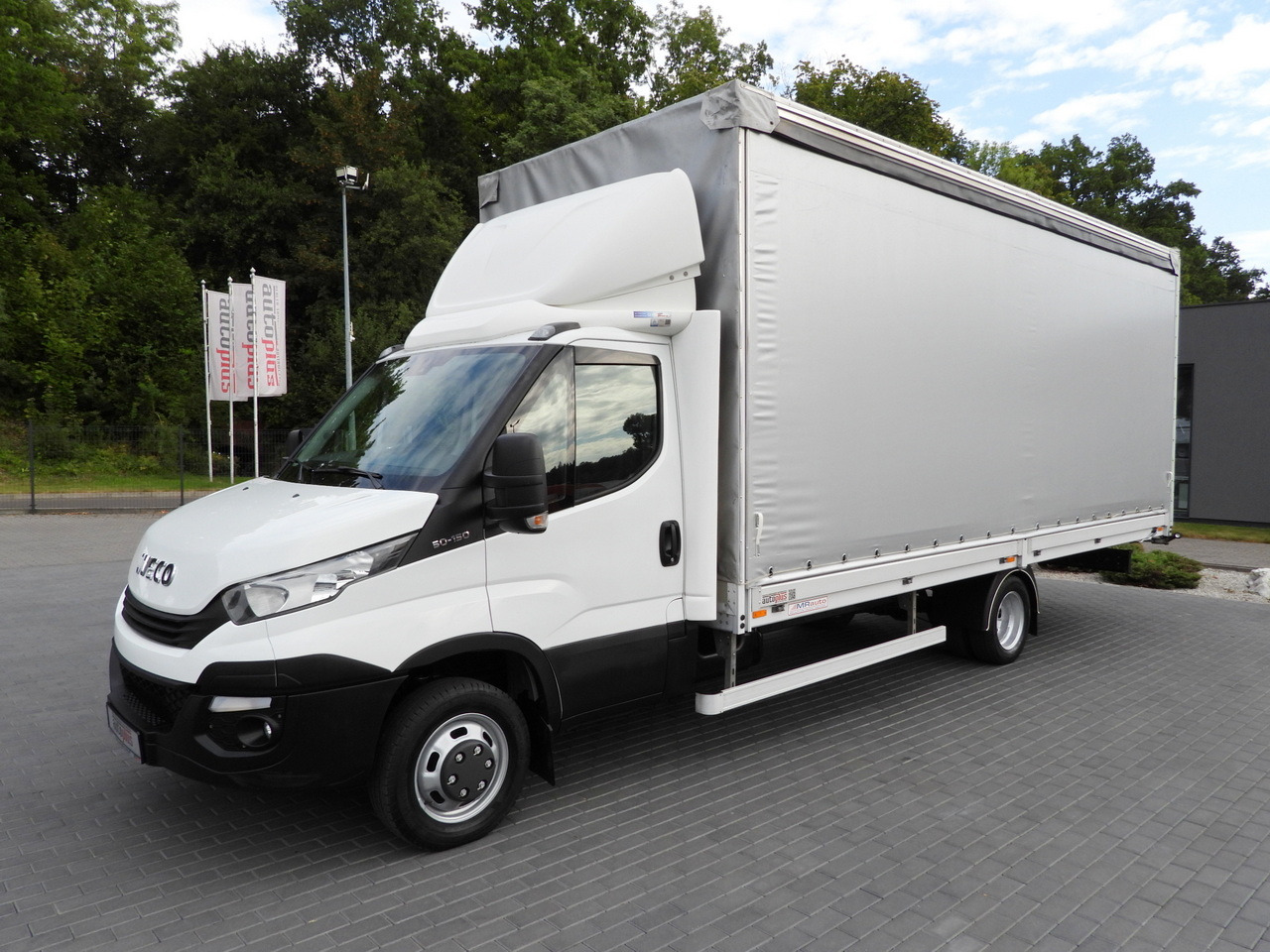 Тентованный фургон IVECO DAILY 50C15 TARPAULIN 12 PALLETS CRUISE CONTROL TWIN WHEELS AIR CONDITIONING  150HP: фото 6