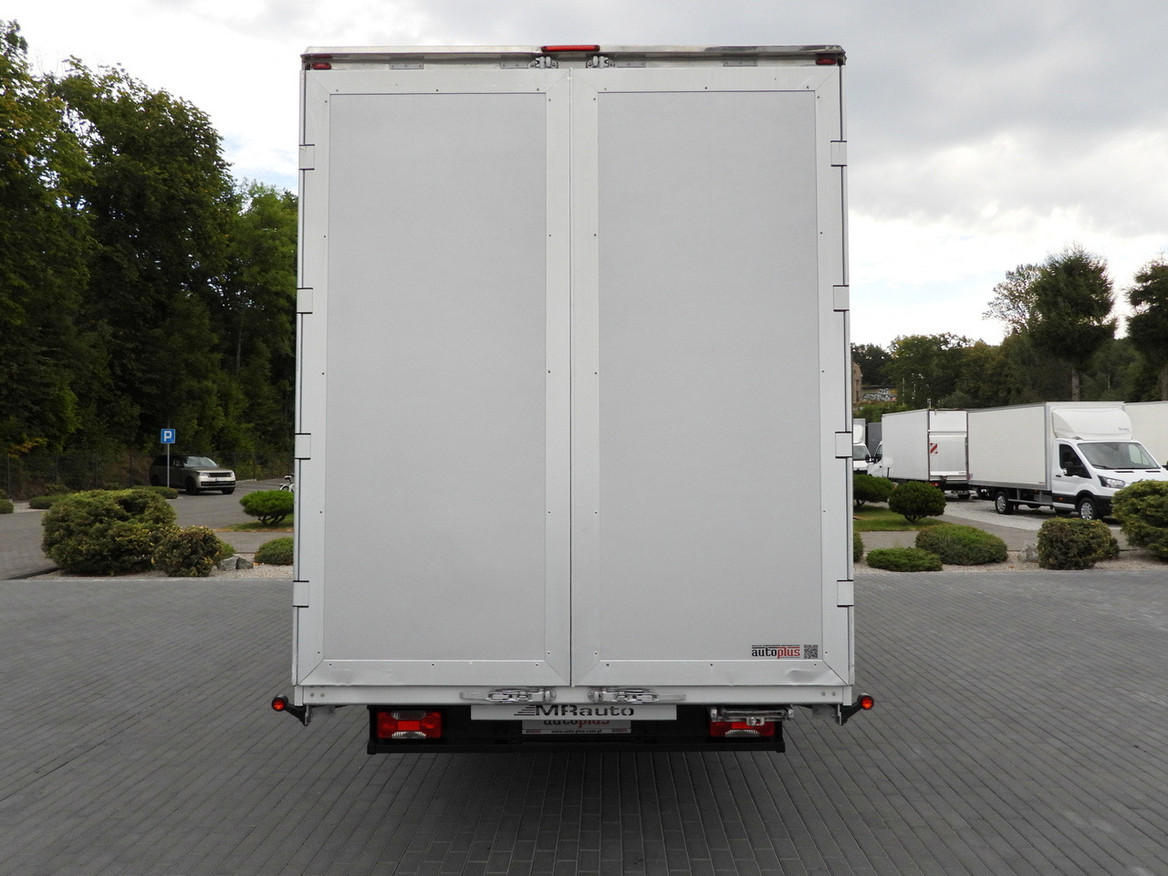 Тентованный фургон IVECO DAILY 50C15 TARPAULIN 12 PALLETS CRUISE CONTROL TWIN WHEELS AIR CONDITIONING  150HP: фото 11