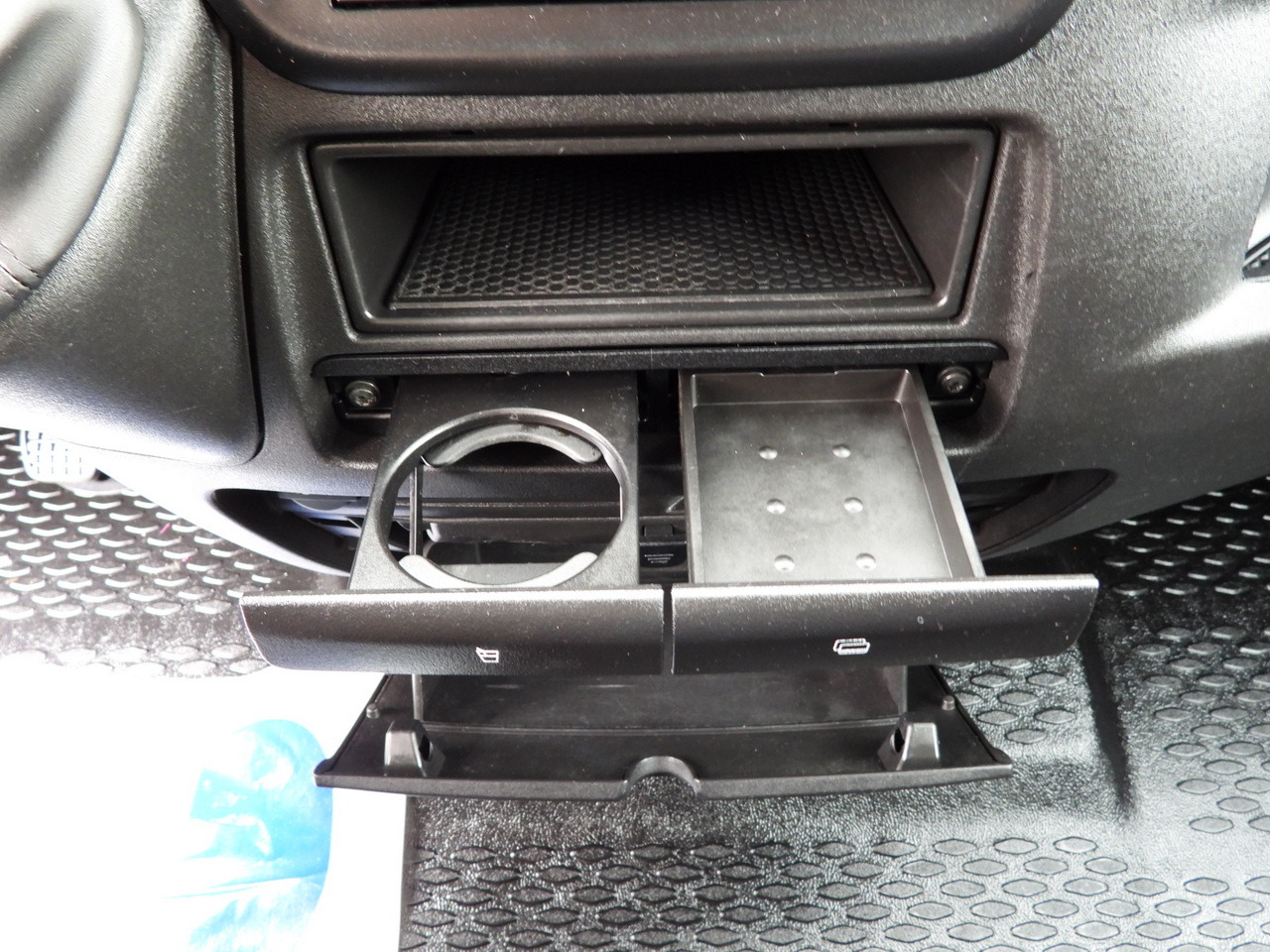 Тентованный фургон IVECO DAILY 50C15 TARPAULIN 12 PALLETS CRUISE CONTROL TWIN WHEELS AIR CONDITIONING  150HP: фото 42