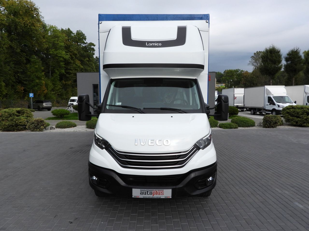 IVECO DAILY 72C18 TARPAULIN LIFT 14 PALLETS WEBASTO CRUISE CONTROL LED LIGHTS TWIN WHEELS AIR CONDITIONING  180HP - Тентованный фургон: фото 5 IVECO DAILY 72C18 TARPAULIN LIFT 14 PALLETS WEBASTO CRUISE CONTROL LED LIGHTS TWIN WHEELS AIR CONDITIONING  180HP - Тентованный фургон: фото 5