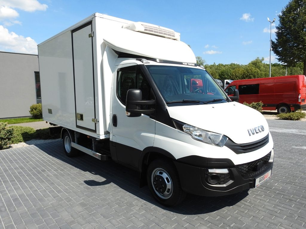 Iveco DAILY 50C15 KÜHLKOFFER -5*C ZWILLINGSRÄDER A/C - Малотоннажный рефрижератор: фото 4 Iveco DAILY 50C15 KÜHLKOFFER -5*C ZWILLINGSRÄDER A/C - Малотоннажный рефрижератор: фото 4