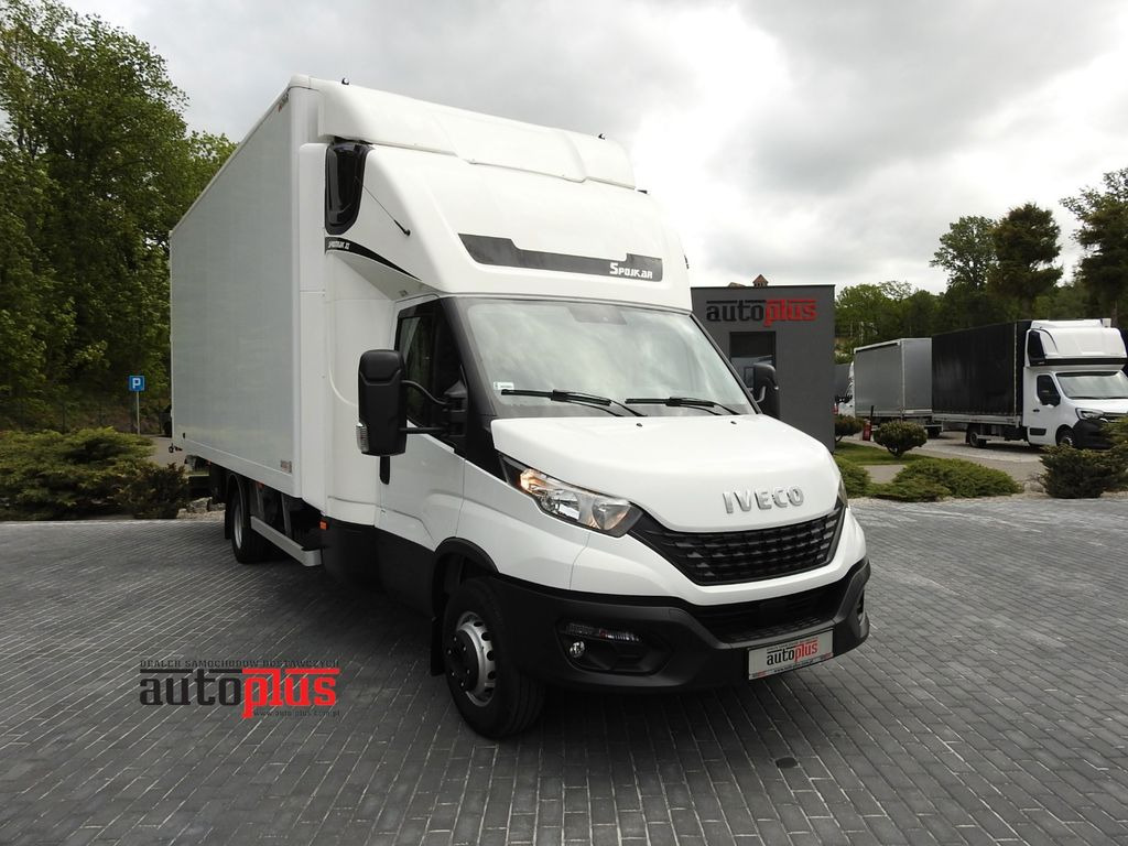 Малотоннажный фургон, Грузопассажирский фургон Iveco DAILY 70C18 KOFFER AUFZUG 14 PALETTEN WEBASTO: фото 1