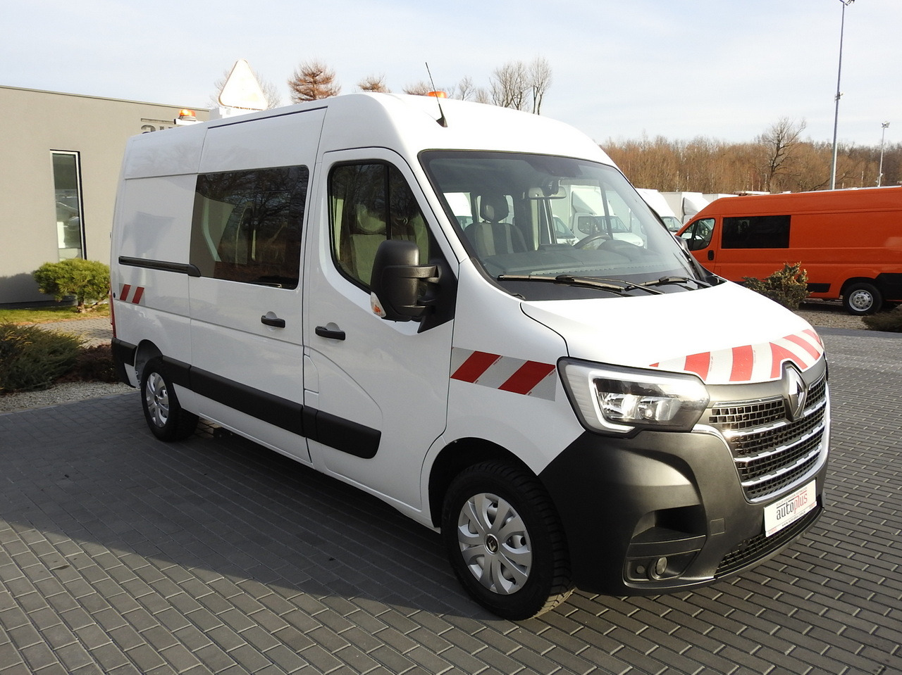 RENAULT MASTER BOX DELIVERY VAN 7 SEATS CRUISE CONTROL AIR CONDITIONING LED LIGHTS 135HP - Лёгкий коммерческий автомобиль: фото 4 RENAULT MASTER BOX DELIVERY VAN 7 SEATS CRUISE CONTROL AIR CONDITIONING LED LIGHTS 135HP - Лёгкий коммерческий автомобиль: фото 4
