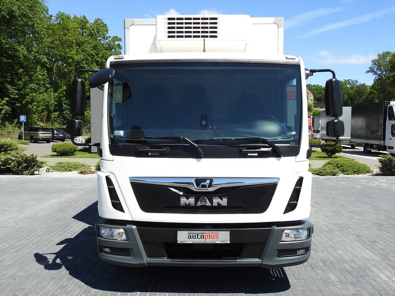 MAN TGL 10.180 REGRIGERATOR BOX -20*C 11 PALLETS POWER SUPPLY 230V AIR CONDITIONING PNEUMATICS TWIN WHEELS 180HP - Рефрижератор: фото 5 MAN TGL 10.180 REGRIGERATOR BOX -20*C 11 PALLETS POWER SUPPLY 230V AIR CONDITIONING PNEUMATICS TWIN WHEELS 180HP - Рефрижератор: фото 5