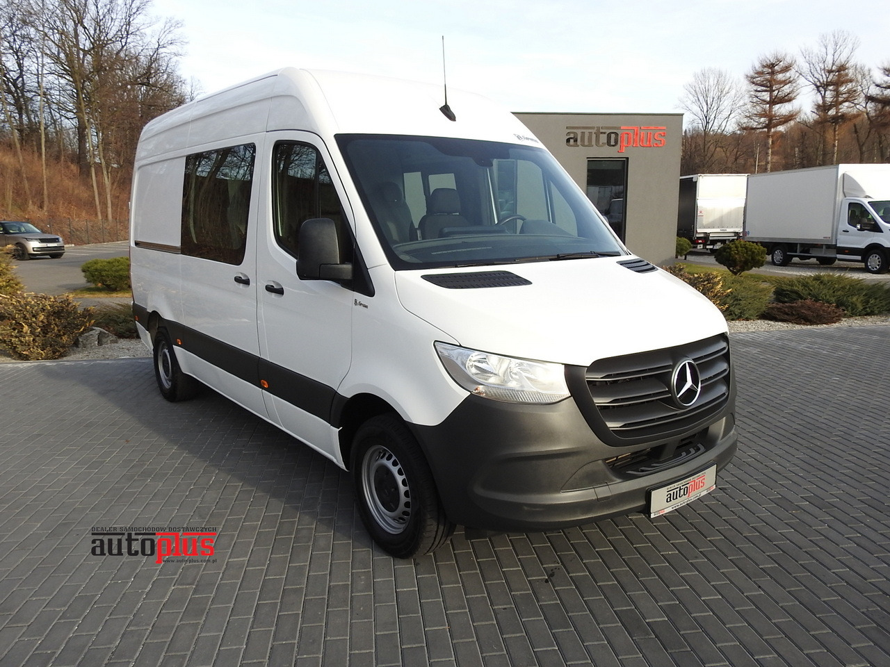 MERCEDES SPRINTER 314 BOX DELIVERY VAN 6 SEATS CRUISE CONTROL AIR CONDITIONING 140HP - Цельнометаллический фургон: фото 1 MERCEDES SPRINTER 314 BOX DELIVERY VAN 6 SEATS CRUISE CONTROL AIR CONDITIONING 140HP - Цельнометаллический фургон: фото 1