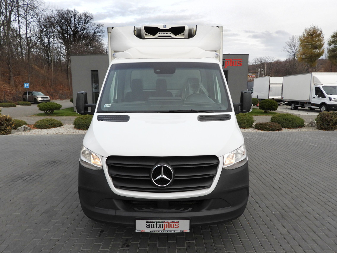 MERCEDES SPRINTER 314 REGRIGERATOR BOX -1*C CRUISE CONTROL NAVIGATION AIR CONDITIONING 140HP - Малотоннажный рефрижератор: фото 5 MERCEDES SPRINTER 314 REGRIGERATOR BOX -1*C CRUISE CONTROL NAVIGATION AIR CONDITIONING 140HP - Малотоннажный рефрижератор: фото 5