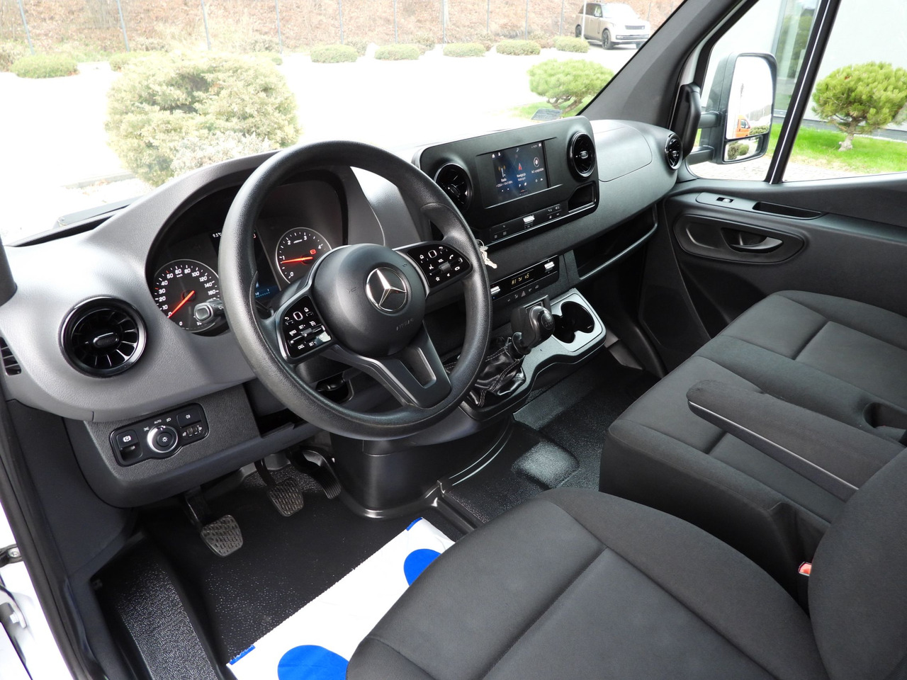 MERCEDES SPRINTER 314 REGRIGERATOR BOX -1*C CRUISE CONTROL NAVIGATION AIR CONDITIONING 140HP - Малотоннажный рефрижератор: фото 2 MERCEDES SPRINTER 314 REGRIGERATOR BOX -1*C CRUISE CONTROL NAVIGATION AIR CONDITIONING 140HP - Малотоннажный рефрижератор: фото 2