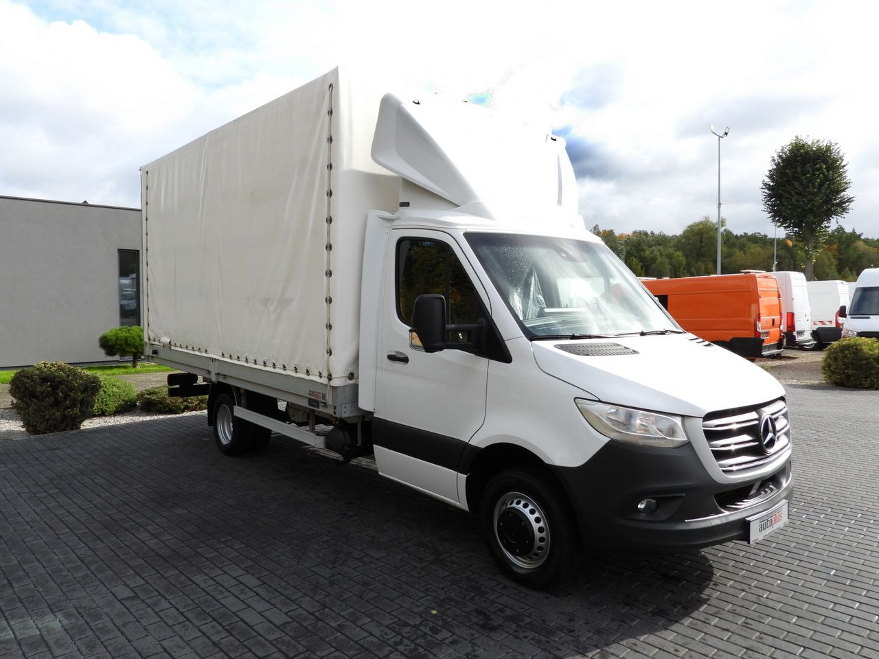 MERCEDES SPRINTER 316 TARPAULIN 10 PALLETS TWIN WHEELS AIR CONDITIONING 165HP - Тентованный фургон: фото 4 MERCEDES SPRINTER 316 TARPAULIN 10 PALLETS TWIN WHEELS AIR CONDITIONING 165HP - Тентованный фургон: фото 4