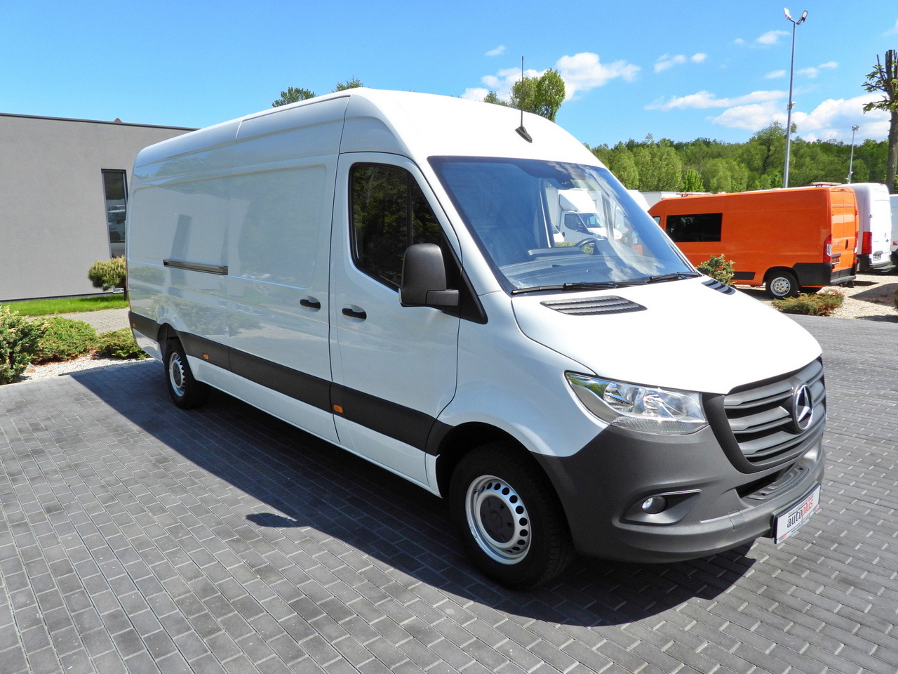 MERCEDES SPRINTER 316 VAN AIR CONDITIONING 165HP - Цельнометаллический фургон: фото 4 MERCEDES SPRINTER 316 VAN AIR CONDITIONING 165HP - Цельнометаллический фургон: фото 4