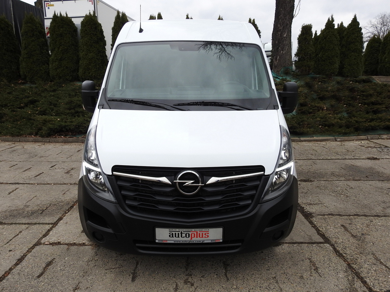 OPEL MOVANO REFRIGERATOR VAN 0*C CRUISE CONTROL NAVIGATION AIR CONDITIONING LED LIGHTS 136HP - Малотоннажный рефрижератор: фото 5 OPEL MOVANO REFRIGERATOR VAN 0*C CRUISE CONTROL NAVIGATION AIR CONDITIONING LED LIGHTS 136HP - Малотоннажный рефрижератор: фото 5