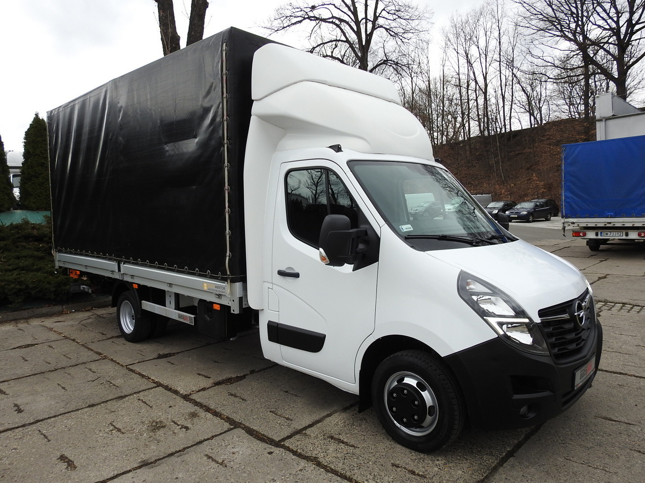 OPEL MOVANO TARPAULIN LIFT 10 PALLETS CRUISE CONTROL AIR CONDITIONING LED LIGHTS PNEUMATICS TWIN WHEELS 165HP - Тентованный фургон: фото 4 OPEL MOVANO TARPAULIN LIFT 10 PALLETS CRUISE CONTROL AIR CONDITIONING LED LIGHTS PNEUMATICS TWIN WHEELS 165HP - Тентованный фургон: фото 4