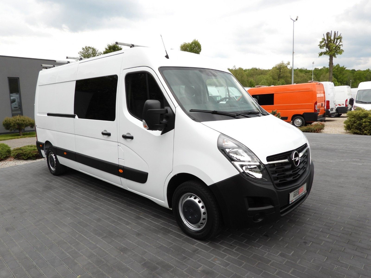 Opel MOVANO KASTENWAGEN DOPPELKABINE 7 SITZE - Цельнометаллический фургон, Грузопассажирский фургон: фото 4 Opel MOVANO KASTENWAGEN DOPPELKABINE 7 SITZE - Цельнометаллический фургон, Грузопассажирский фургон: фото 4
