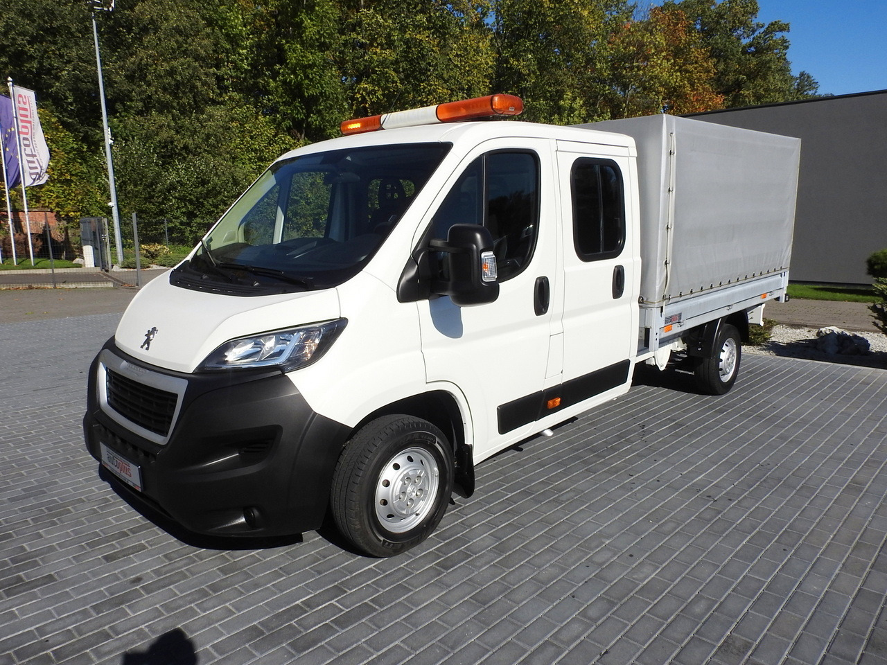 Малотоннажный бортовой грузовик PEUGEOT BOXER STAKE BODY DOUBLE CABIN DOKA 7 SEATS AIR CONDITIONING  140HP: фото 6