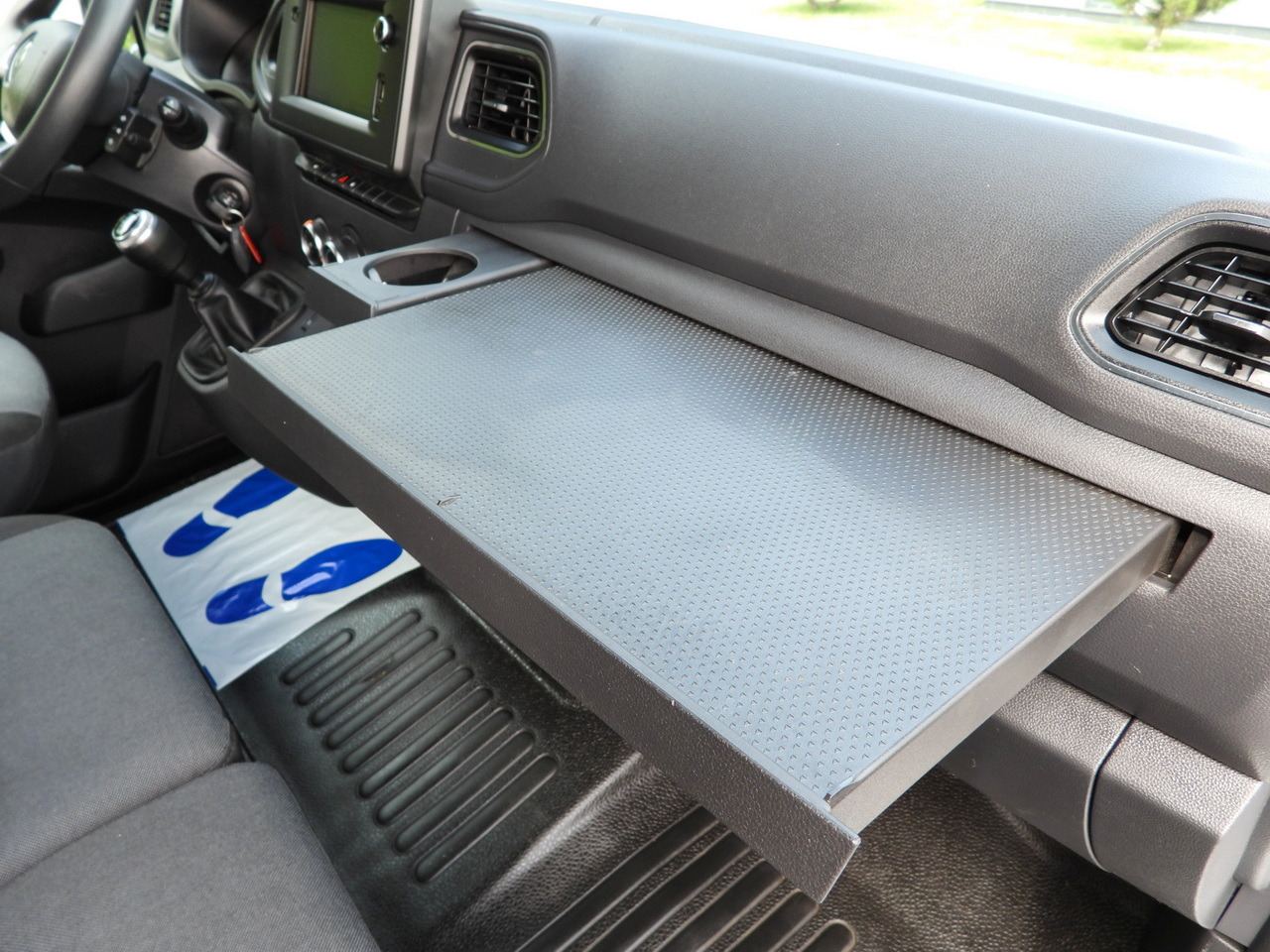 RENAULT MASTER BOX DELIVERY VAN 7 SEATS CRUISE CONTROL NAVIGATION LED LIGHTS AIR CONDITIONING  135HP в лизинг RENAULT MASTER BOX DELIVERY VAN 7 SEATS CRUISE CONTROL NAVIGATION LED LIGHTS AIR CONDITIONING  135HP: фото 36