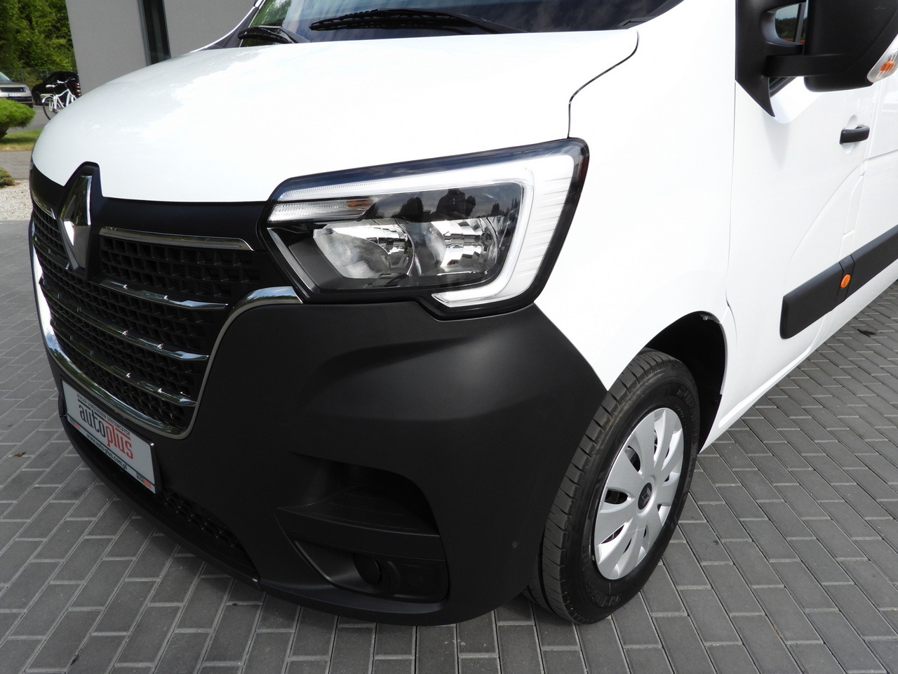 RENAULT MASTER BOX DELIVERY VAN 7 SEATS CRUISE CONTROL NAVIGATION LED LIGHTS AIR CONDITIONING  135HP в лизинг RENAULT MASTER BOX DELIVERY VAN 7 SEATS CRUISE CONTROL NAVIGATION LED LIGHTS AIR CONDITIONING  135HP: фото 19