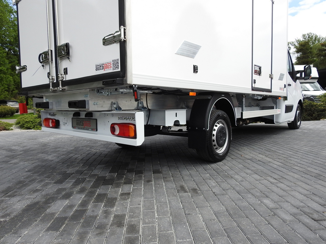 Новый Малотоннажный рефрижератор RENAULT MASTER NEW REGRIGERATOR BOX -10*C 8 PALLETS CRUISE CONTROL AIR CONDITIONING LED LIGHTS GUARANTEE  165HP: фото 25