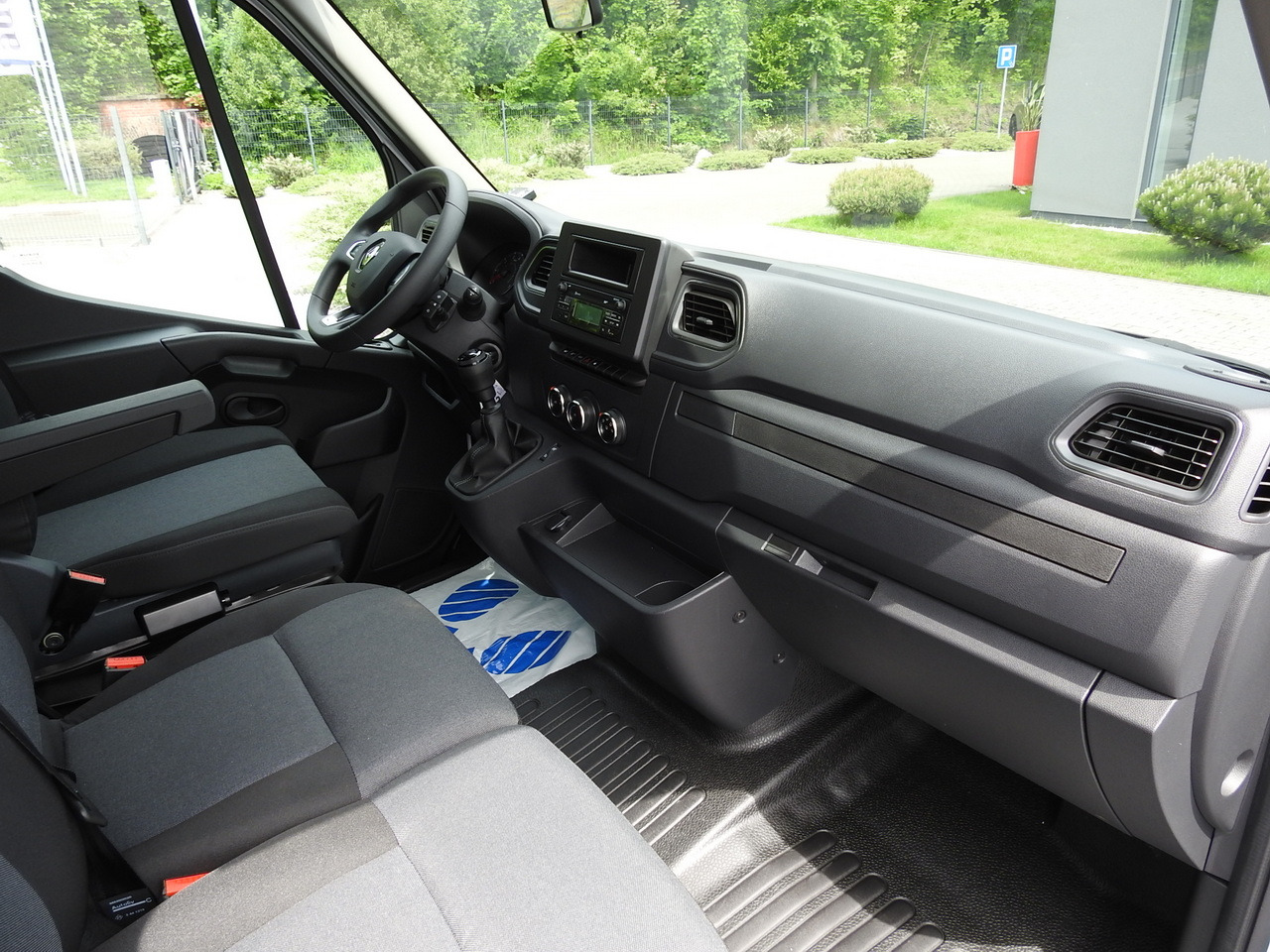 Новый Малотоннажный рефрижератор RENAULT MASTER NEW REGRIGERATOR BOX -10*C 8 PALLETS CRUISE CONTROL AIR CONDITIONING LED LIGHTS GUARANTEE  165HP: фото 40