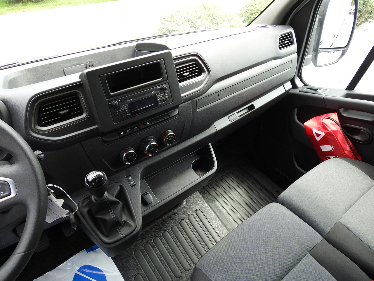 Новый Малотоннажный рефрижератор RENAULT MASTER NEW REGRIGERATOR BOX -10*C 8 PALLETS CRUISE CONTROL AIR CONDITIONING LED LIGHTS GUARANTEE  165HP: фото 32