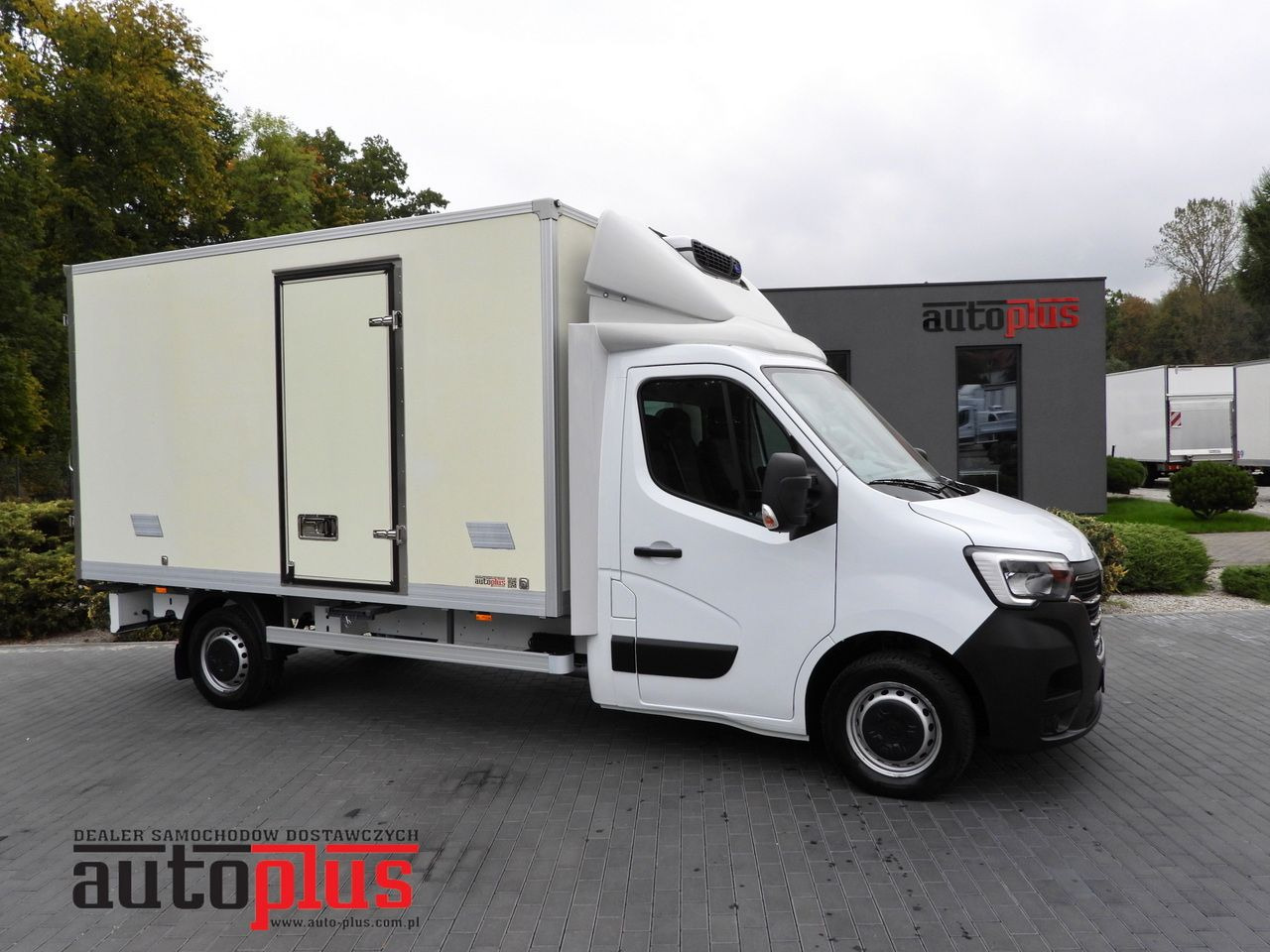 RENAULT MASTER REGRIGERATOR BOX 0*C LED LIGHTS AIR CONDITIONING 165HP - Малотоннажный рефрижератор: фото 1 RENAULT MASTER REGRIGERATOR BOX 0*C LED LIGHTS AIR CONDITIONING 165HP - Малотоннажный рефрижератор: фото 1