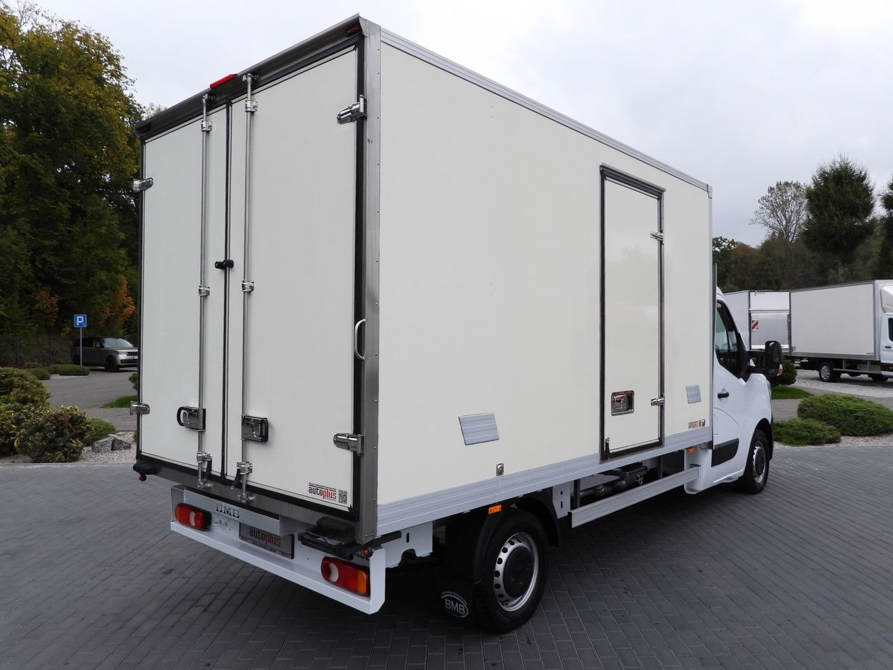 RENAULT MASTER REGRIGERATOR BOX 0*C LED LIGHTS AIR CONDITIONING 165HP - Малотоннажный рефрижератор: фото 3 RENAULT MASTER REGRIGERATOR BOX 0*C LED LIGHTS AIR CONDITIONING 165HP - Малотоннажный рефрижератор: фото 3