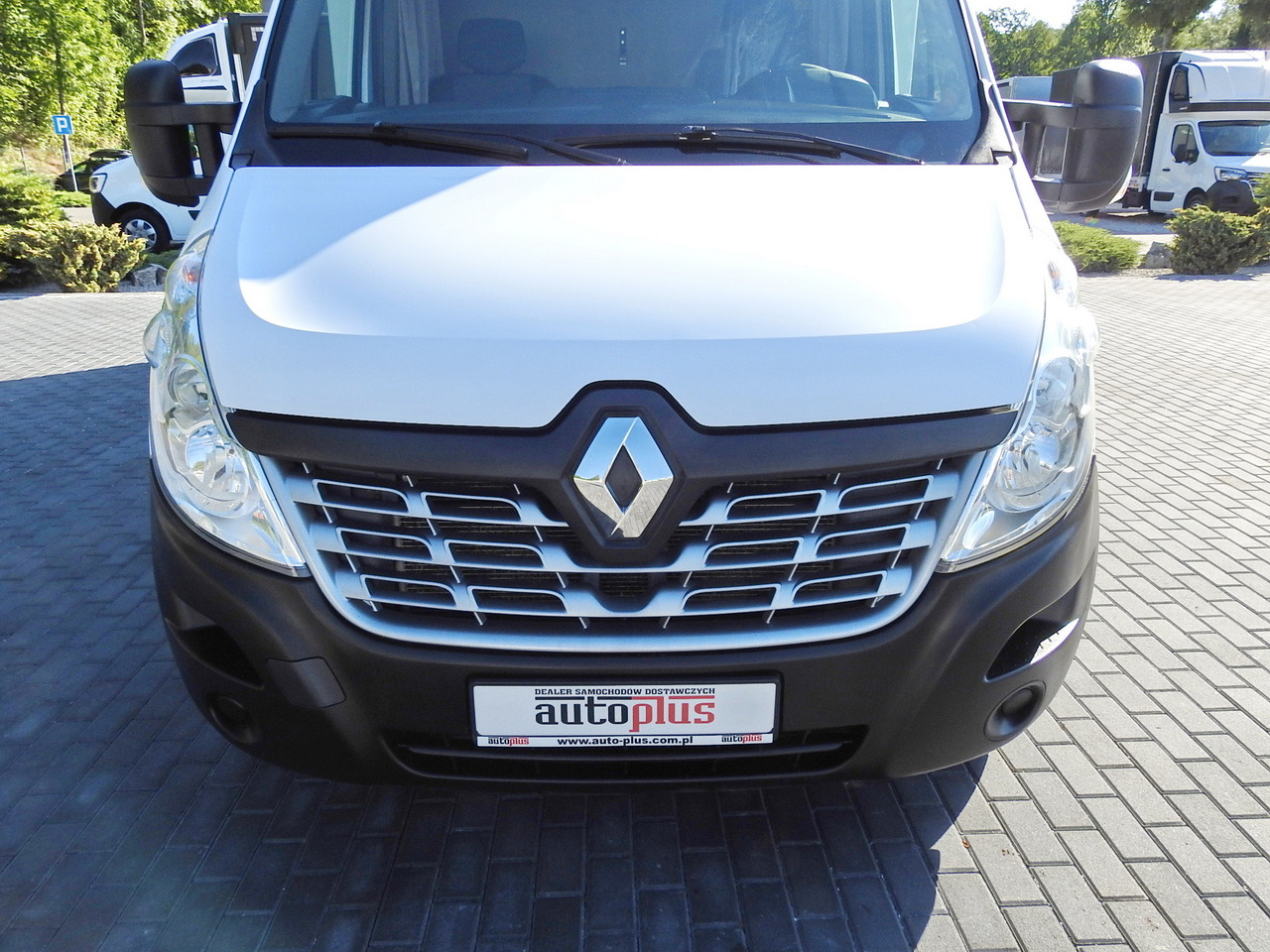 Тентованный фургон RENAULT MASTER TARPAULIN 8 PALLETS WEBASTO CRUISE CONTROL AIR CONDITIONING PNEUMATICS 170HP: фото 14 Тентованный фургон RENAULT MASTER TARPAULIN 8 PALLETS WEBASTO CRUISE CONTROL AIR CONDITIONING PNEUMATICS 170HP: фото 14