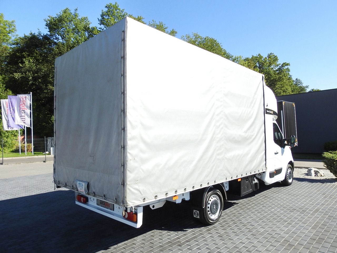 Тентованный фургон RENAULT MASTER TARPAULIN 8 PALLETS WEBASTO CRUISE CONTROL AIR CONDITIONING PNEUMATICS 170HP: фото 13 Тентованный фургон RENAULT MASTER TARPAULIN 8 PALLETS WEBASTO CRUISE CONTROL AIR CONDITIONING PNEUMATICS 170HP: фото 13