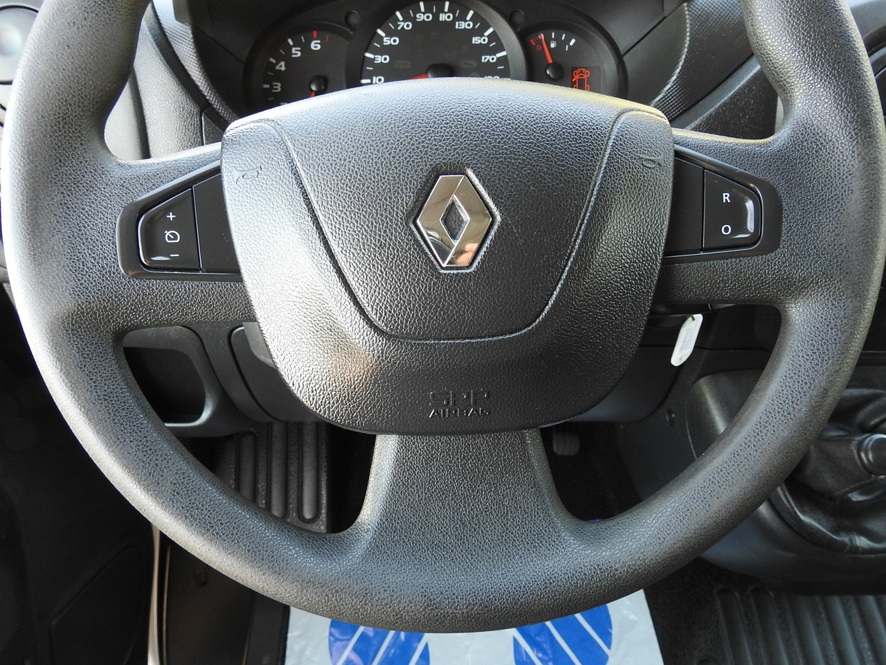 Тентованный фургон RENAULT MASTER TARPAULIN 8 PALLETS WEBASTO CRUISE CONTROL AIR CONDITIONING PNEUMATICS 170HP: фото 33 Тентованный фургон RENAULT MASTER TARPAULIN 8 PALLETS WEBASTO CRUISE CONTROL AIR CONDITIONING PNEUMATICS 170HP: фото 33