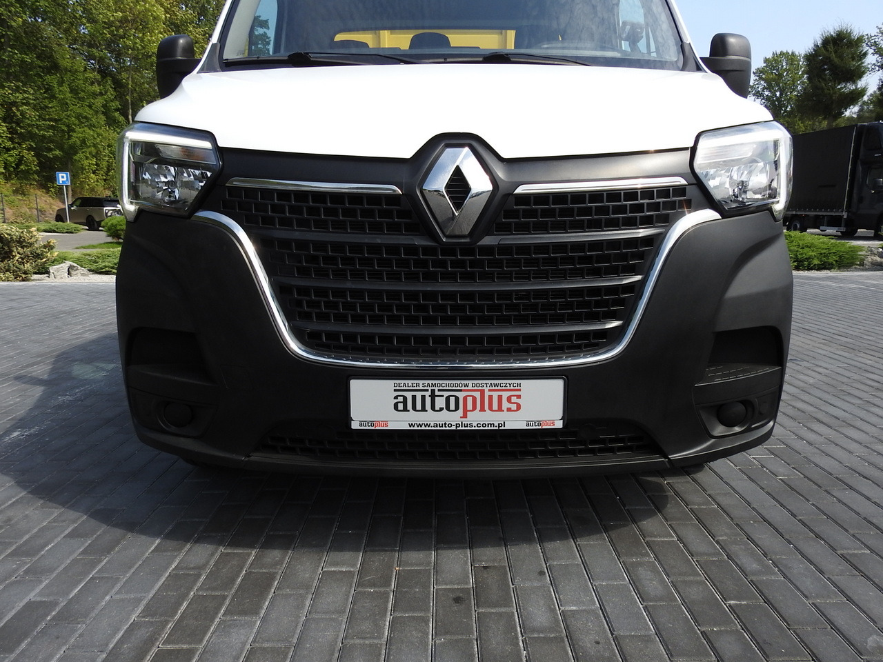 Малотоннажный самосвал RENAULT MASTER TIPPER CRUISE CONTROL NAVIGATION AIR CONDITIONING LED LIGHTS TWIN WHEELS LOAD WEIGHT 145HP: фото 17