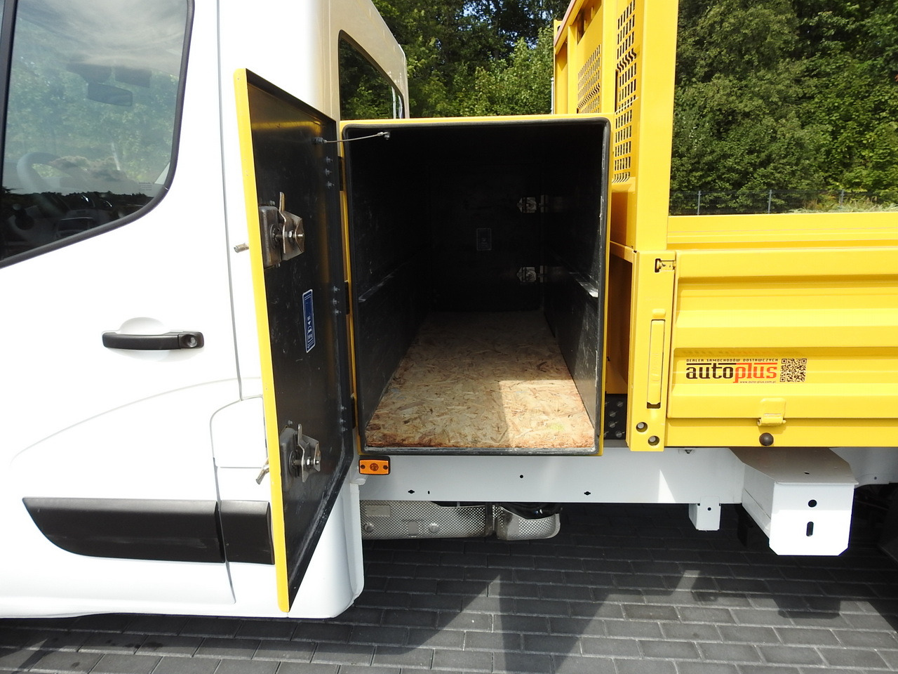 Малотоннажный самосвал RENAULT MASTER TIPPER CRUISE CONTROL NAVIGATION AIR CONDITIONING LED LIGHTS TWIN WHEELS LOAD WEIGHT 145HP: фото 26